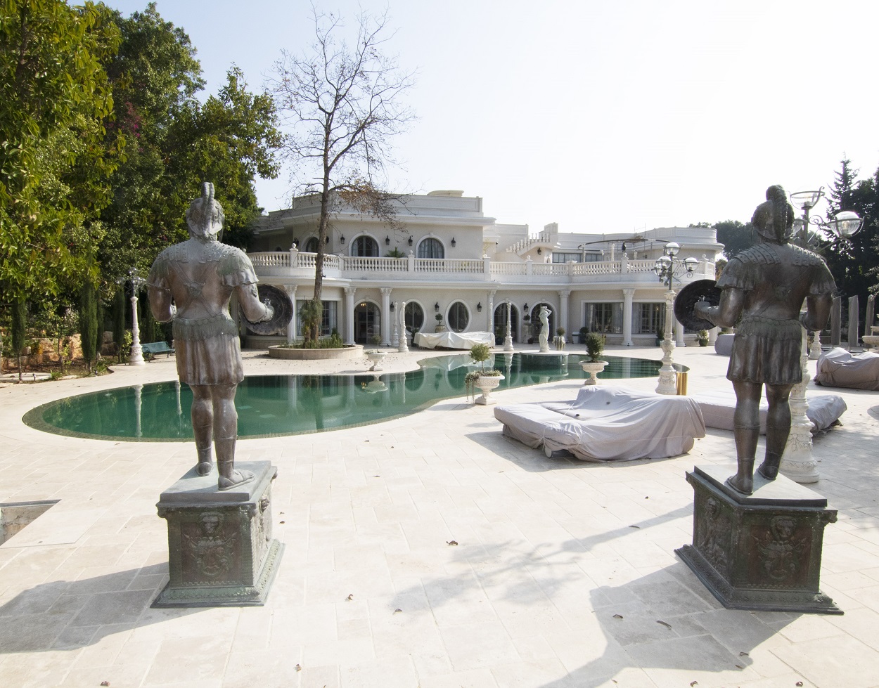 Manoir Européen à Savyon